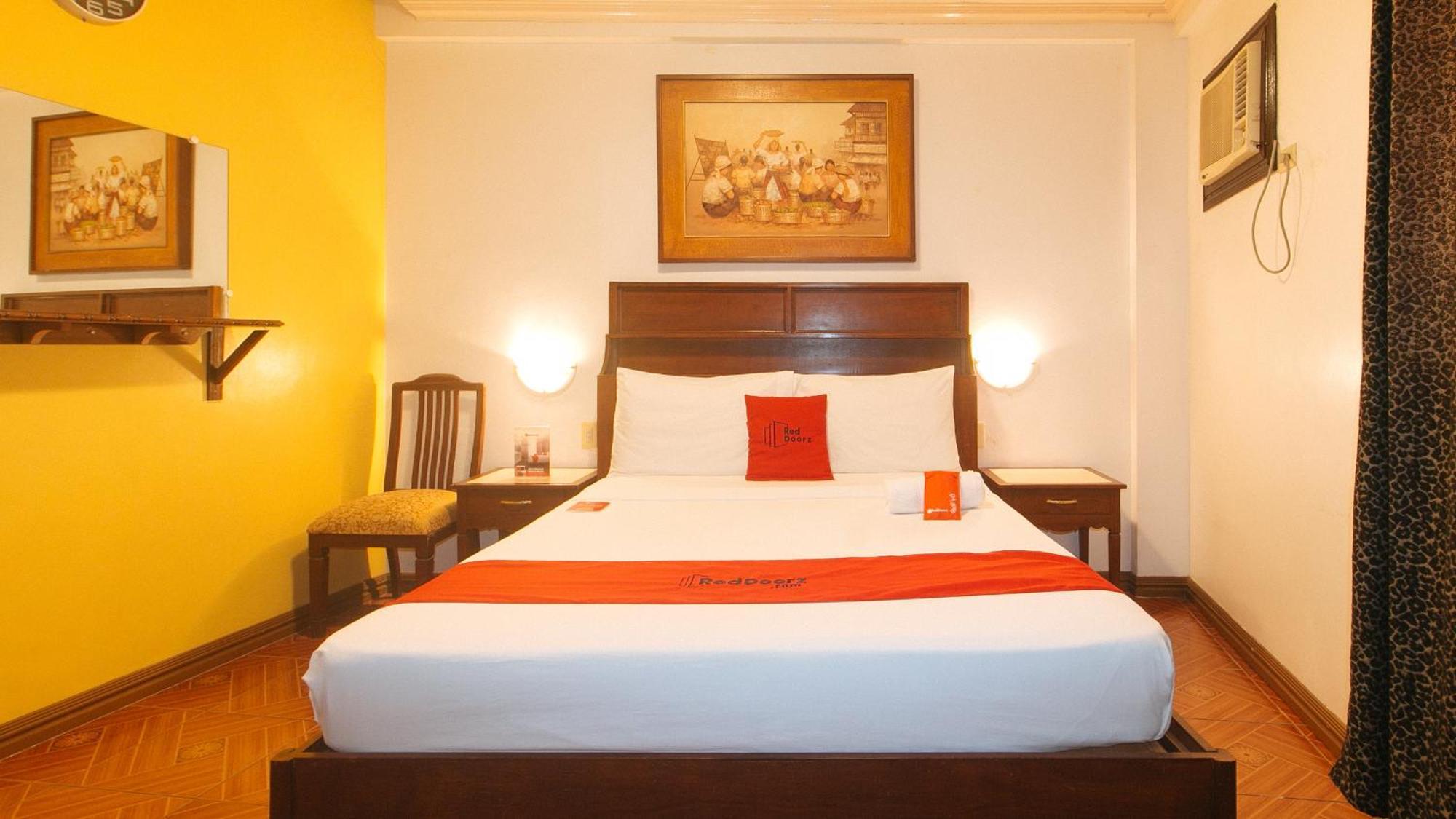 Reddoorz At La Casa Guesthouse Former Reddoorz At Tamarind Street Angeles City Luaran gambar