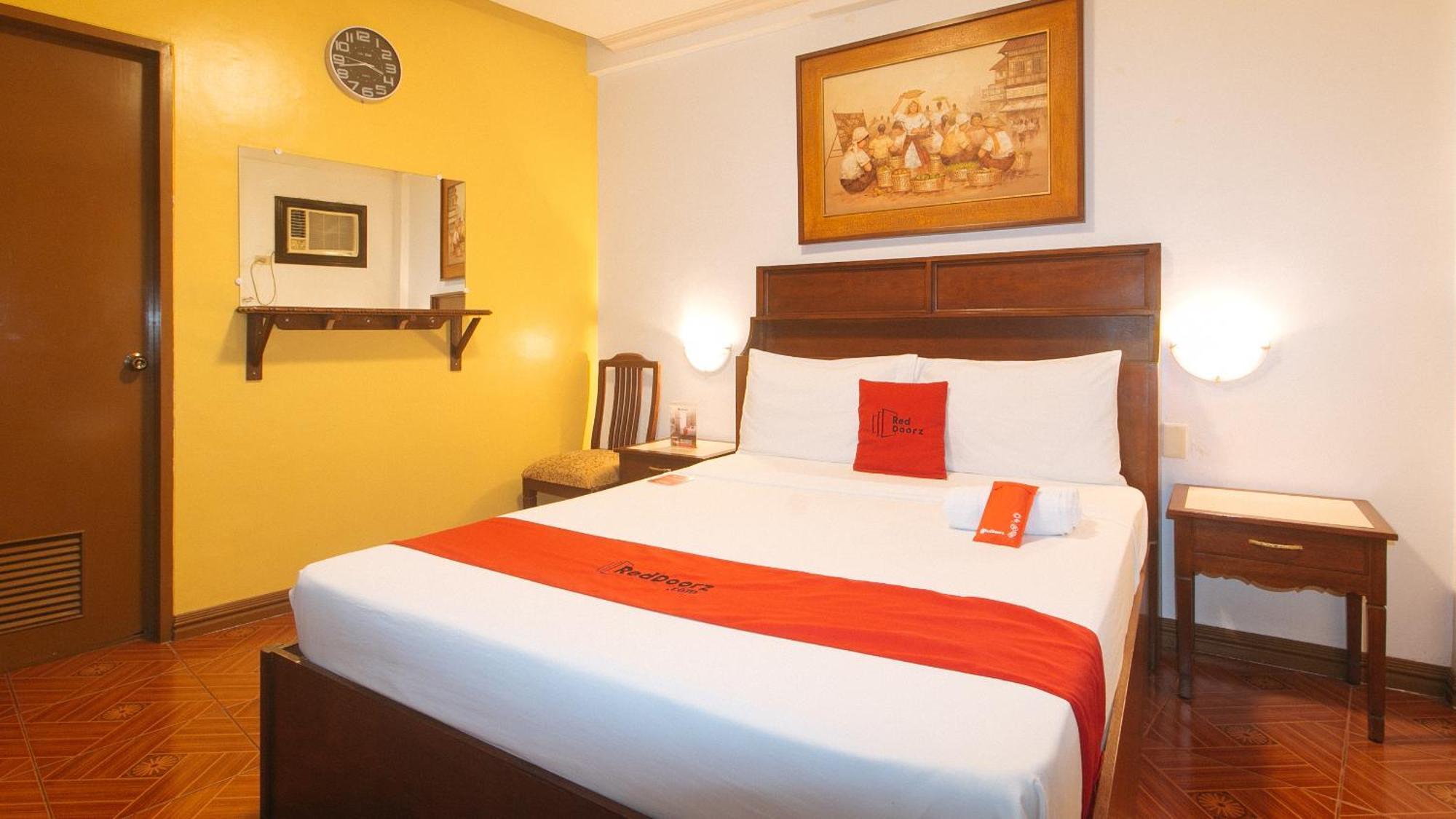 Reddoorz At La Casa Guesthouse Former Reddoorz At Tamarind Street Angeles City Luaran gambar